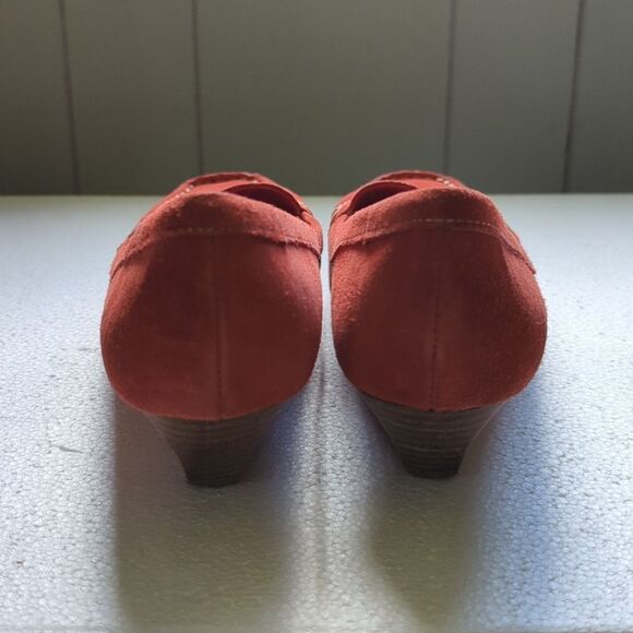 Coldwater Creek Women's Suede Leather Wedge Rust Loafers Size 7 - Picture 6 of 9